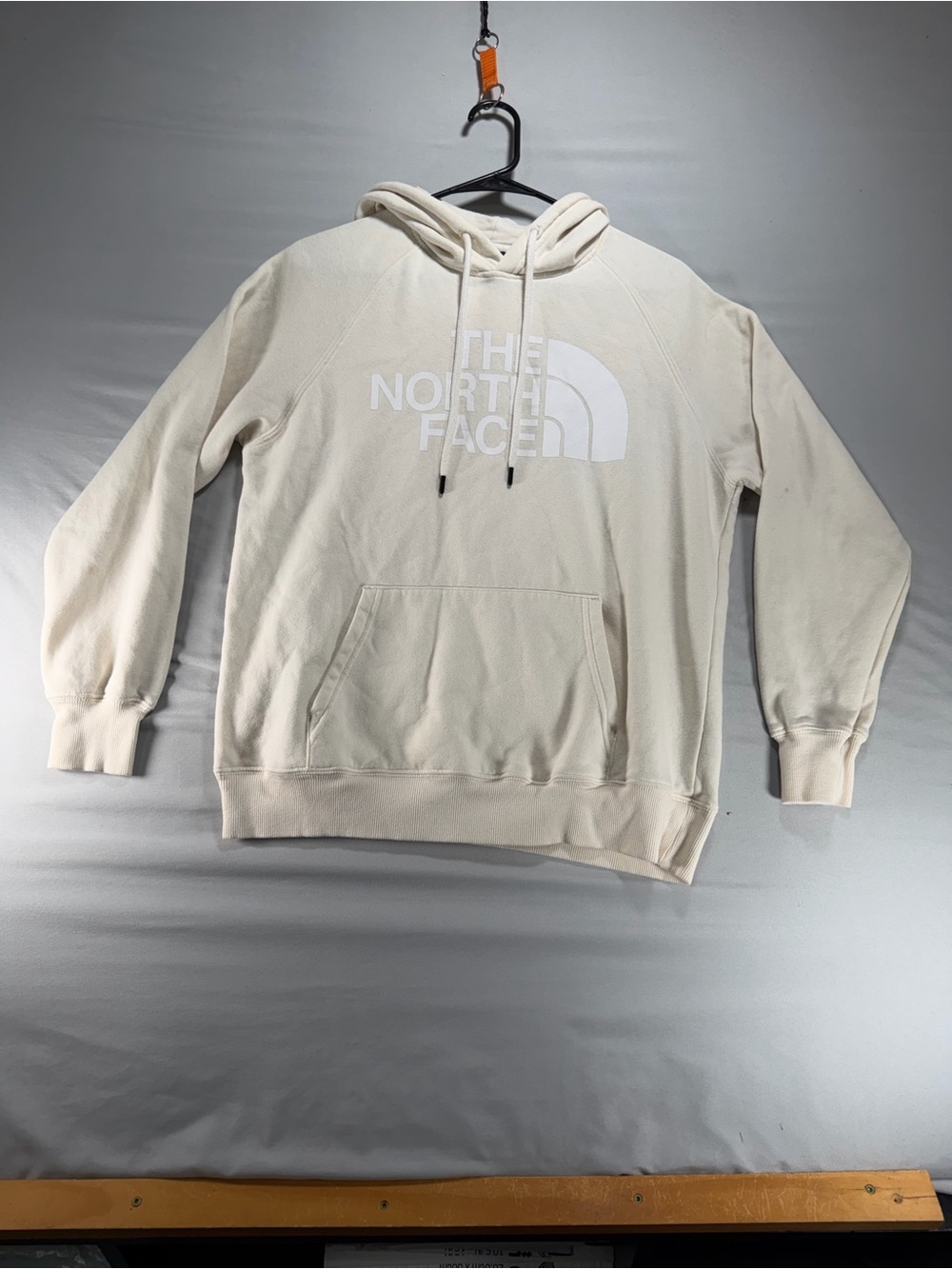 The North Face Half Dome Pullover Hoodie Cream Tan Off-White Men’s Size Medium